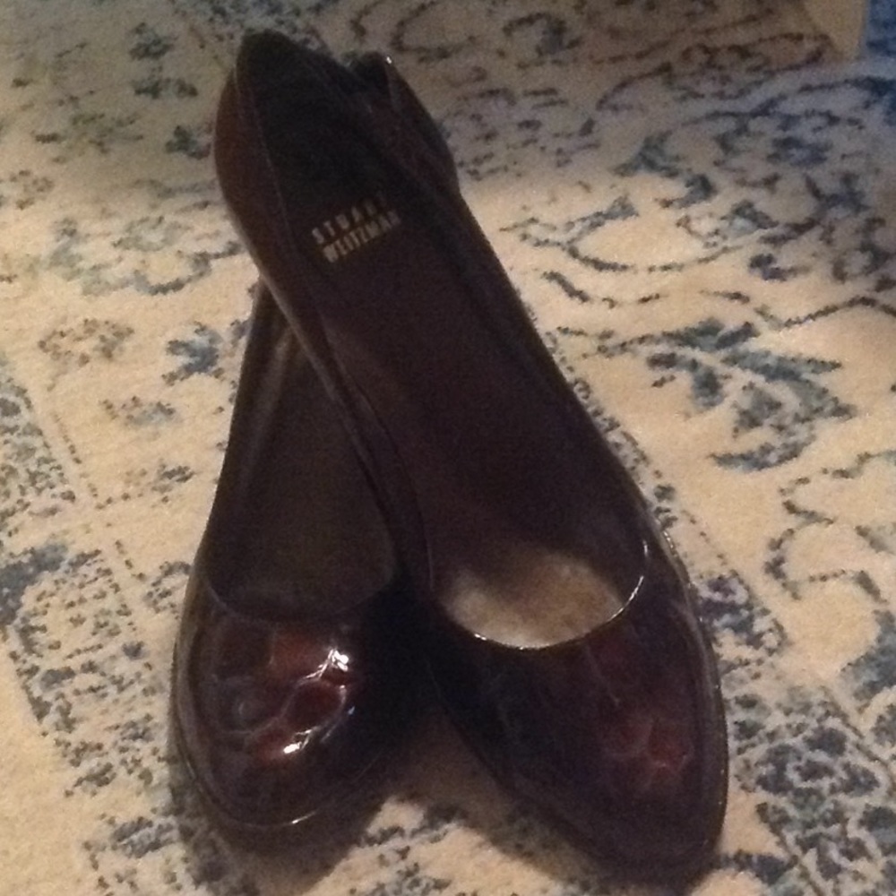 Stuart Weizmann Brown Patent Croc Pumps - image 2